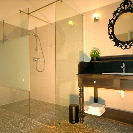 De Charme A 15mn De Bordeaux Autonomie 100% Holiday home *